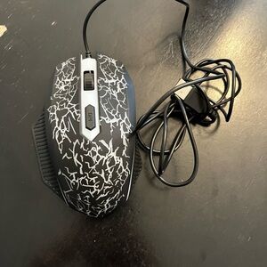 Black and White Wired Gaming Mouse